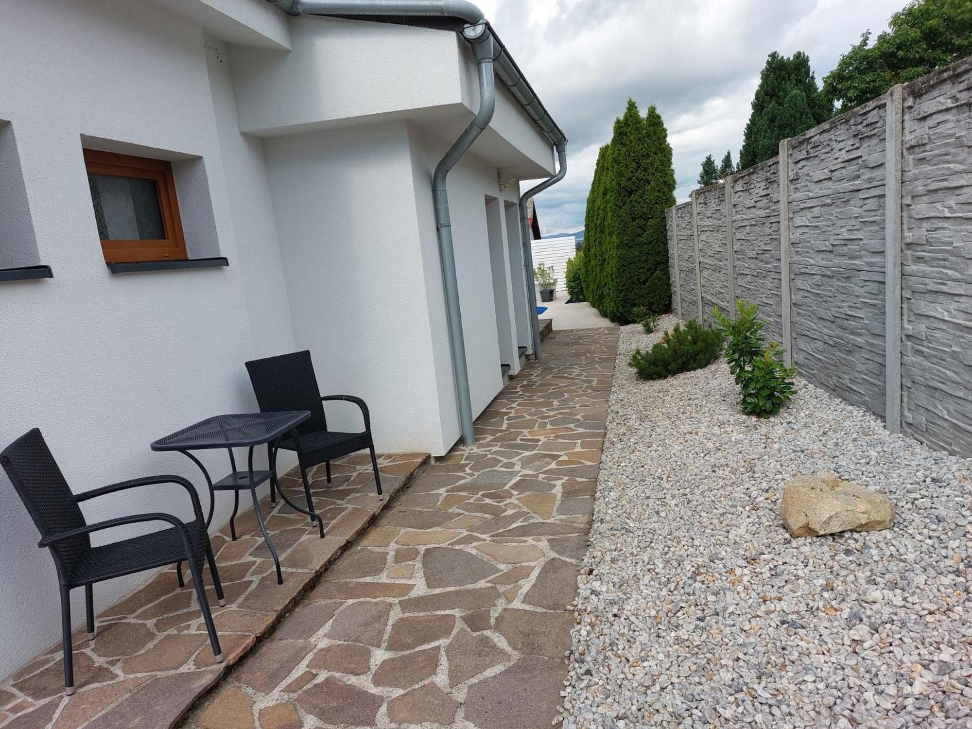 Village Romantic Apartments Near Cesky Krumlov (Adults Only) Strizov Eksteriør bilde