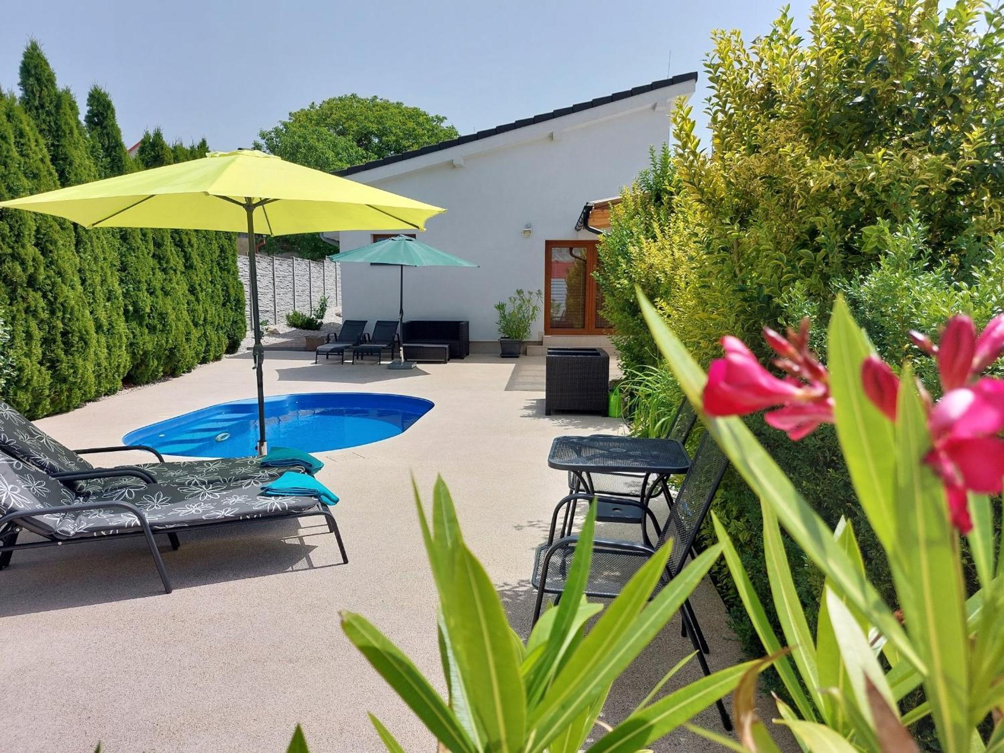 Village Romantic Apartments Near Cesky Krumlov (Adults Only) Strizov Eksteriør bilde